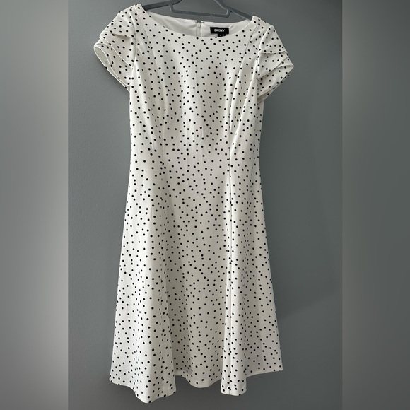 DKNY Polka Dot Flare Dress Size 6 - Picture 1 of 4